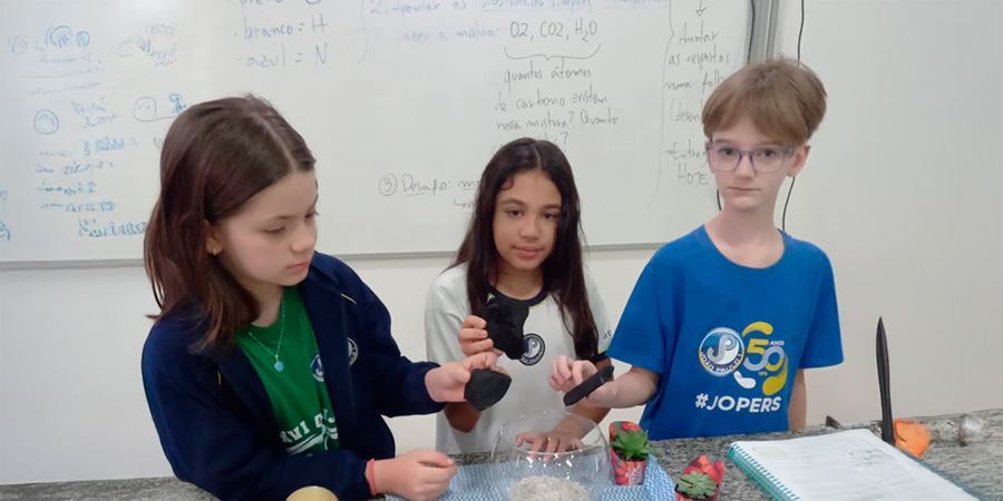 alunos em projetos educativos 